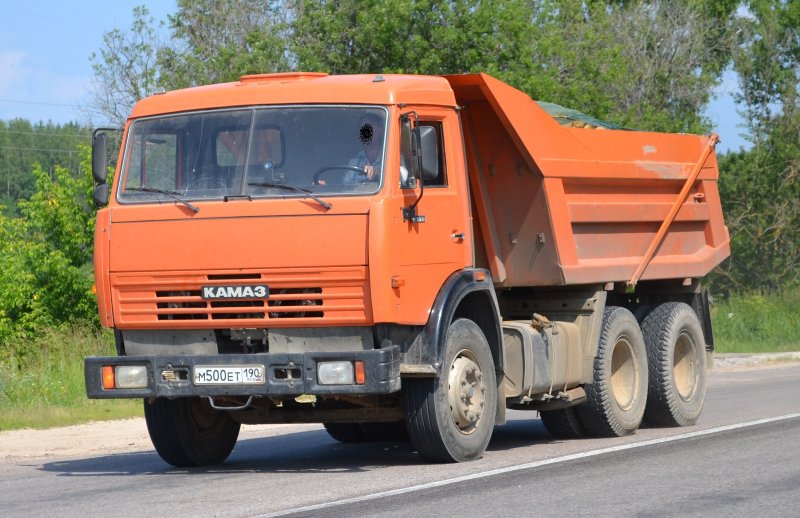 Грузовик КАМАЗ 5511