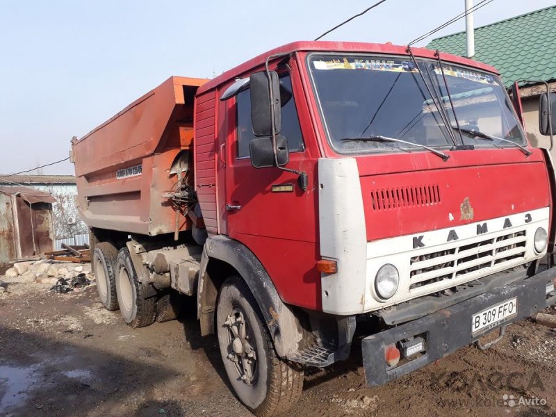 КАМАЗ 55111 зеленый