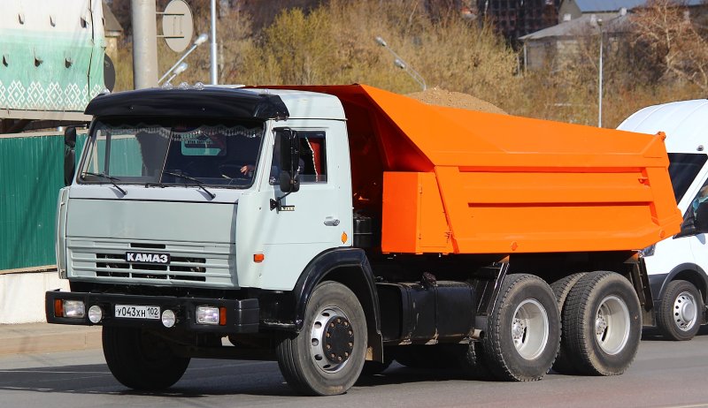 КАМАЗ 55111 бортовой