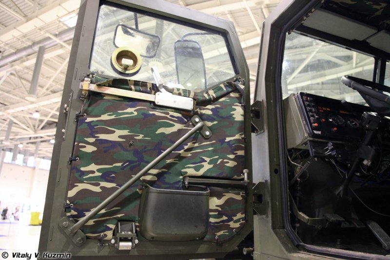 КАМАЗ 5350 военный 1:43