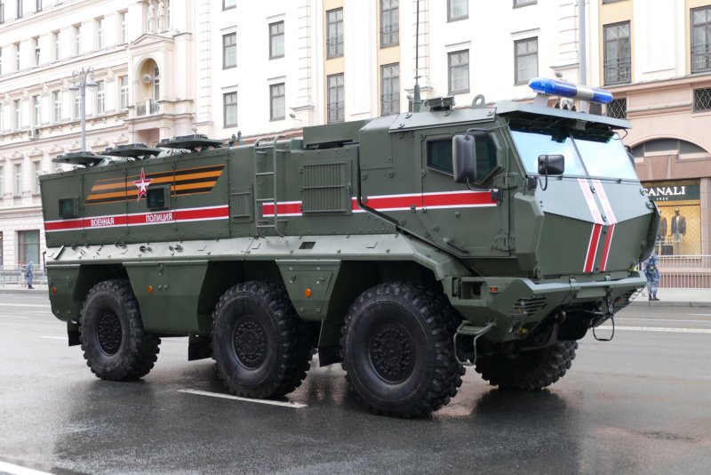 КАМАЗ Тайфун 8x8