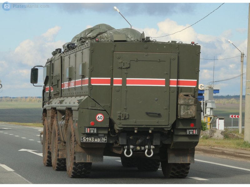КАМАЗ Тайфун 63988