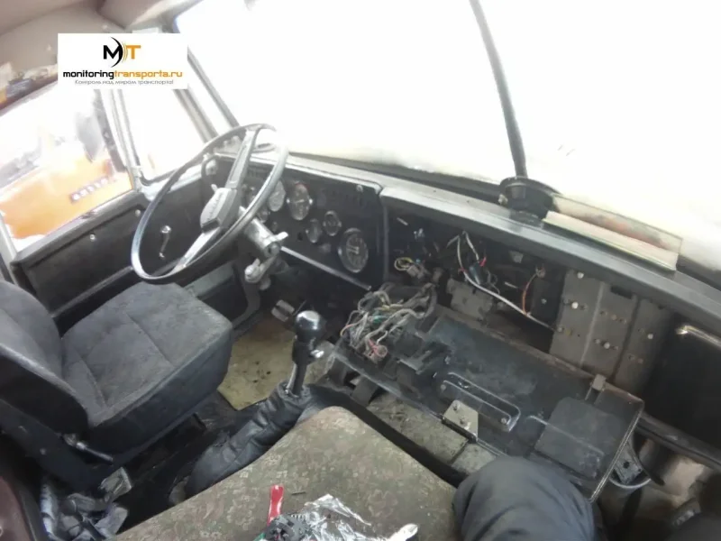 КАМАЗ 4310 1986 салон