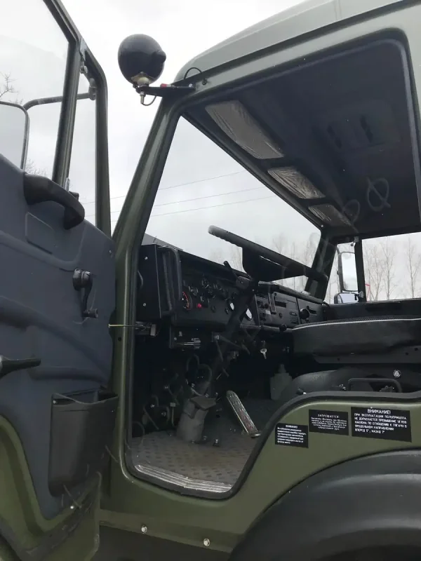 КАМАЗ 4310 кабина