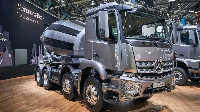Mercedes Benz Arocs спецтехника