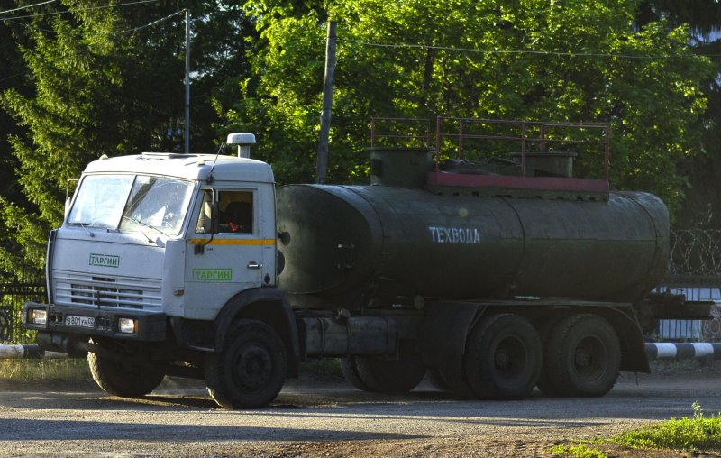 КАМАЗ Е 764 ТС 21
