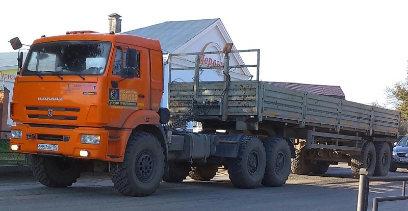 КАМАЗ-44108-10 НЕФАЗ 9334-10