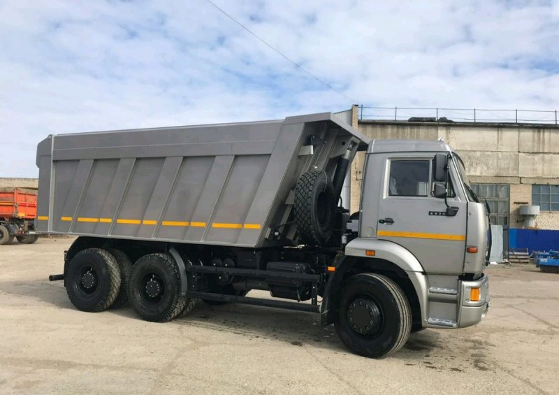КАМАЗ 6520 самосвал