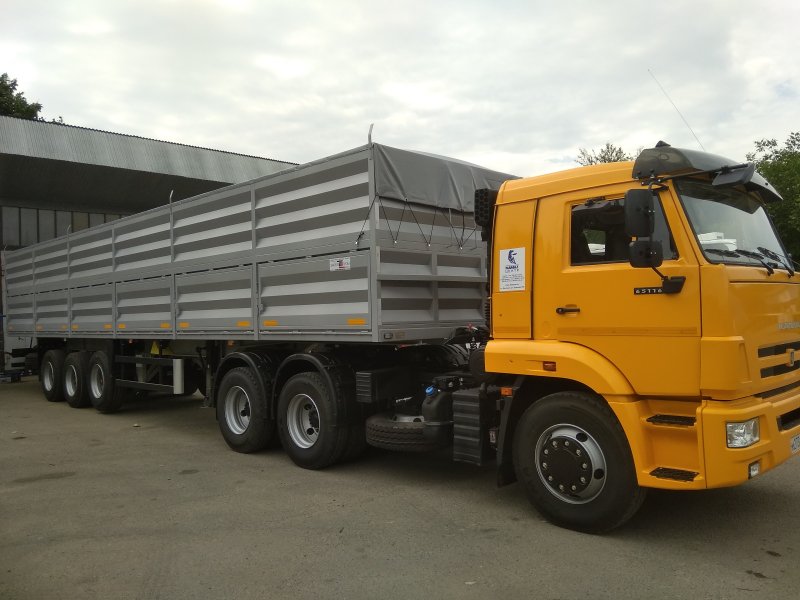 КАМАЗ 65115 С полуприцепом