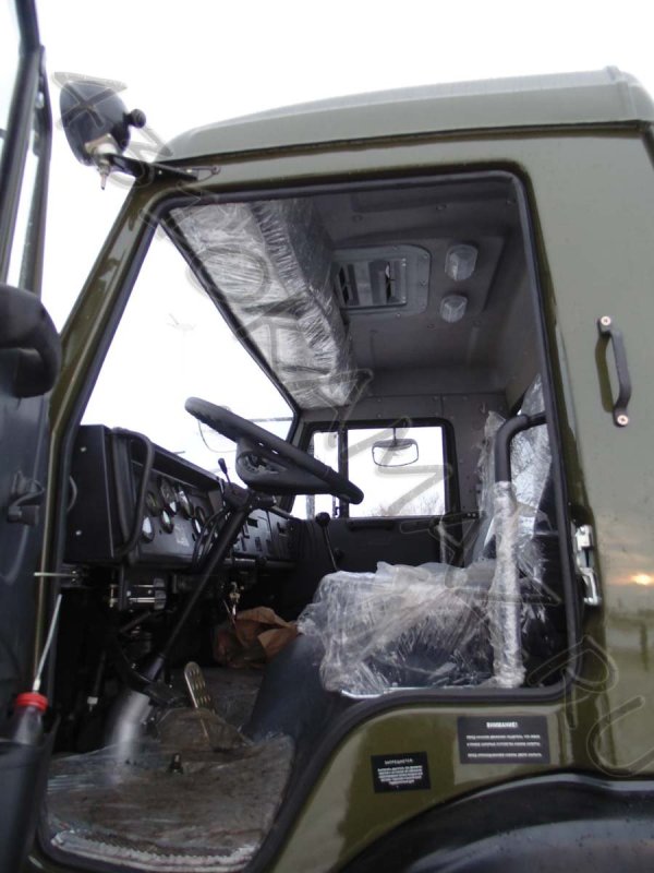 КАМАЗ 5350 кабина