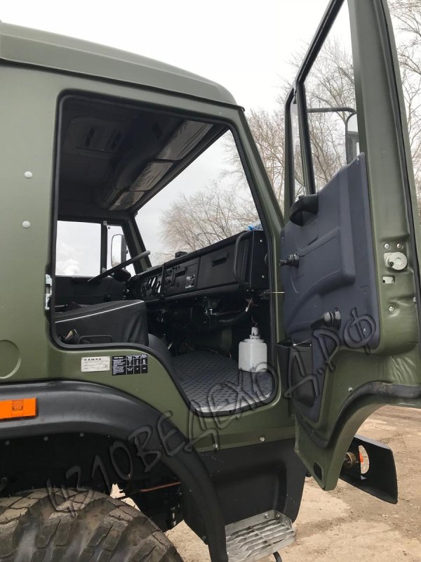 КАМАЗ 5350 кабина