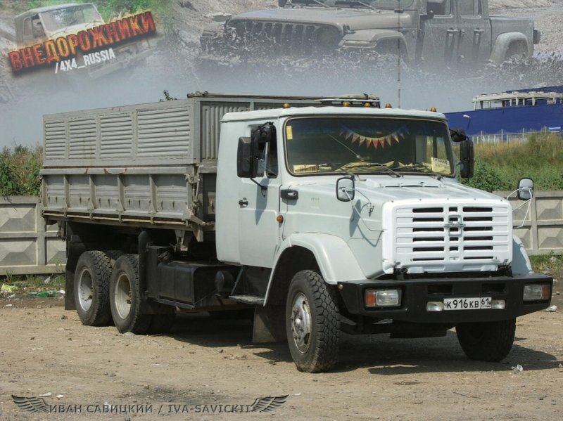 Грузовик ЗИЛ 133