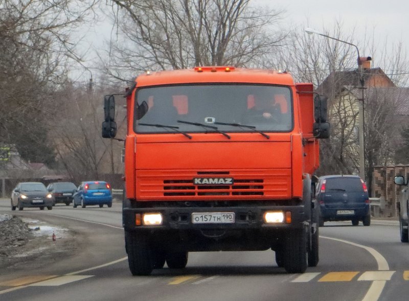 КАМАЗ 5490 Нео в кабине