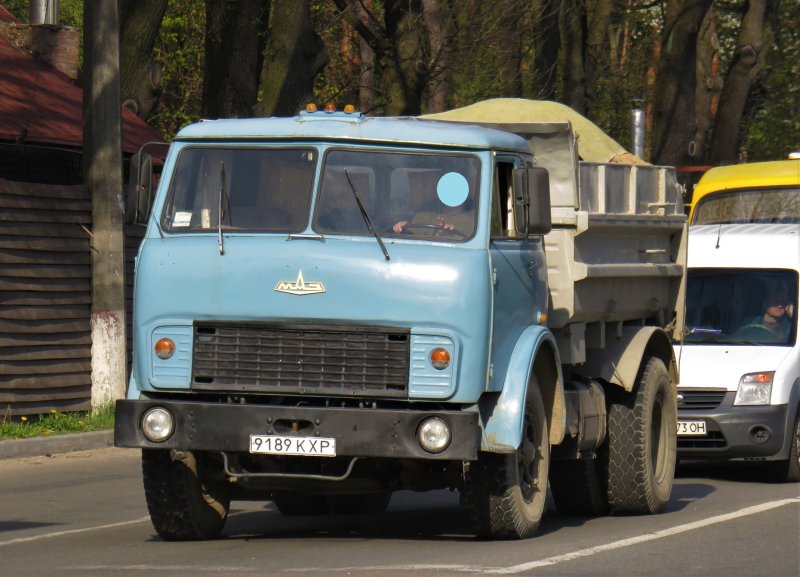 МАЗ 5549