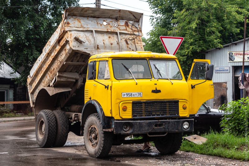 МАЗ 500 самосвал
