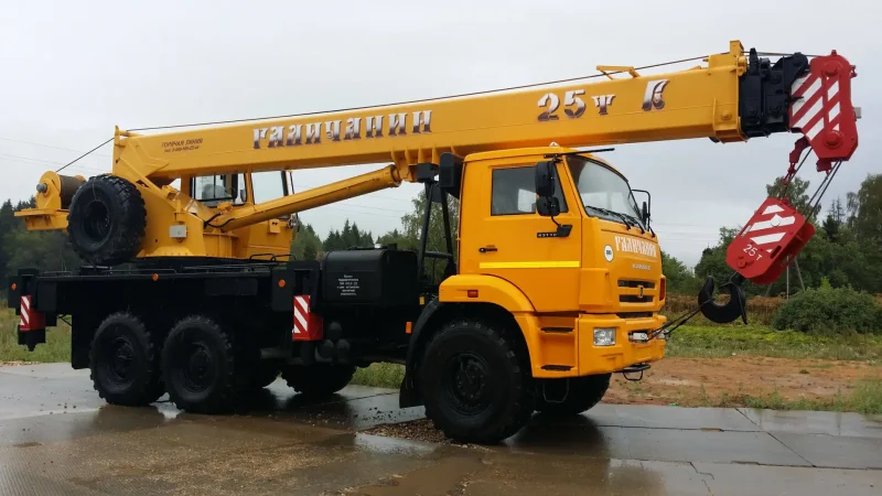КС 55713-5 "Галичанин" КАМАЗ 43118