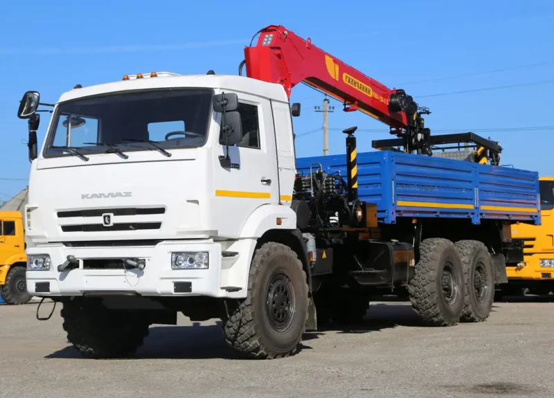 Бортовой КАМАЗ 43118 С КМУ-150 Галичанин