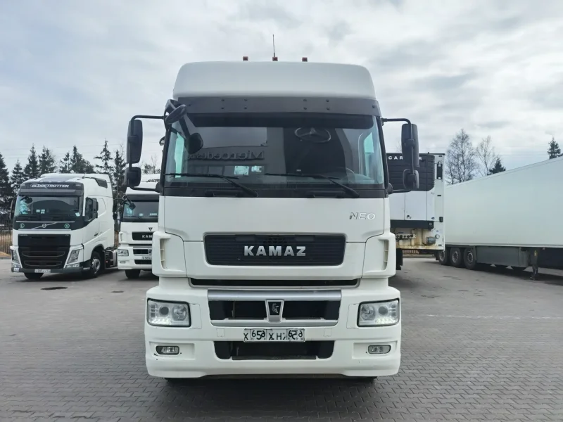 КАМАЗ 5490-DC