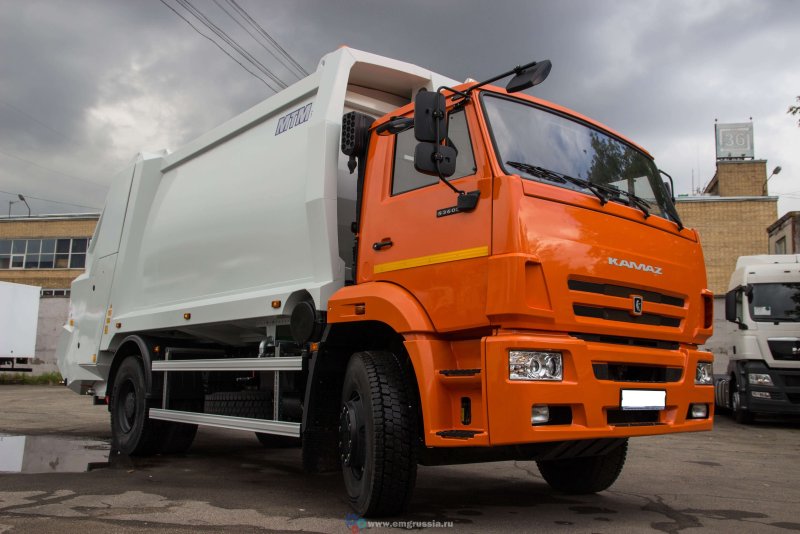 КАМАЗ 53605 мусоровоз