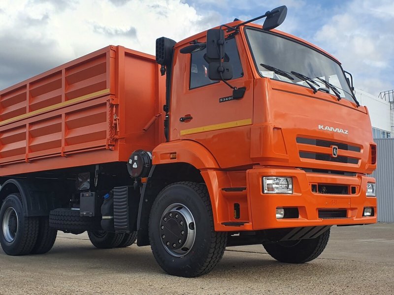 KAMAZ 53605 тягач