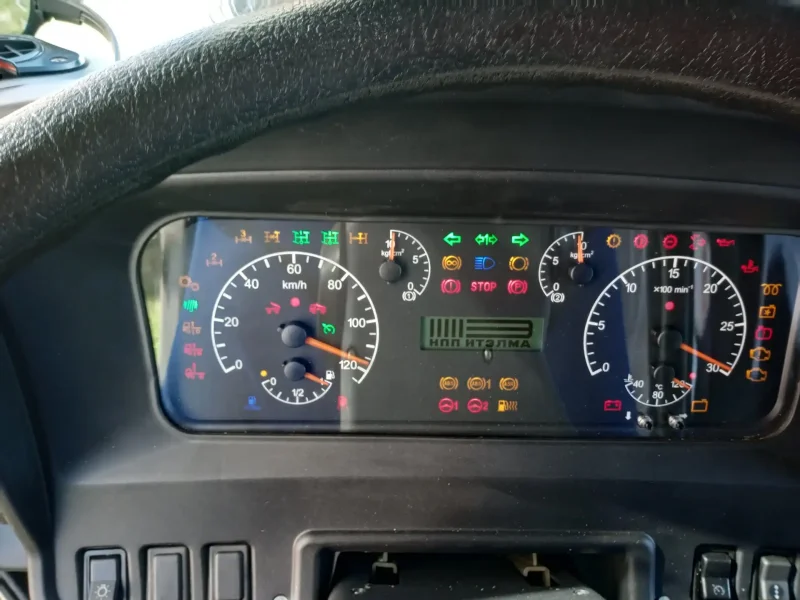 Приборная панель КАМАЗ 65115