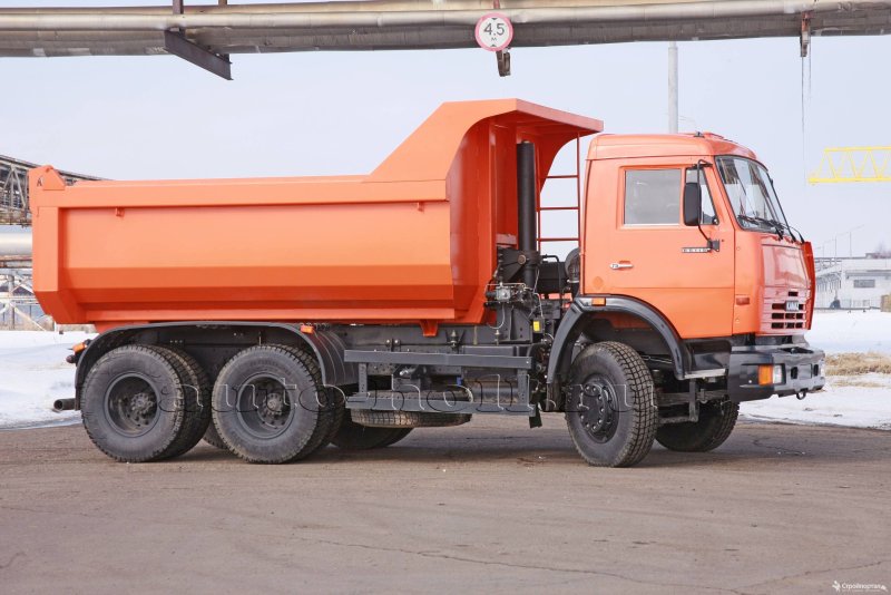 КАМАЗ 65115 сбоку