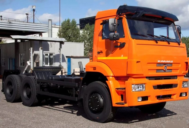 КАМАЗ 6520-3020-49