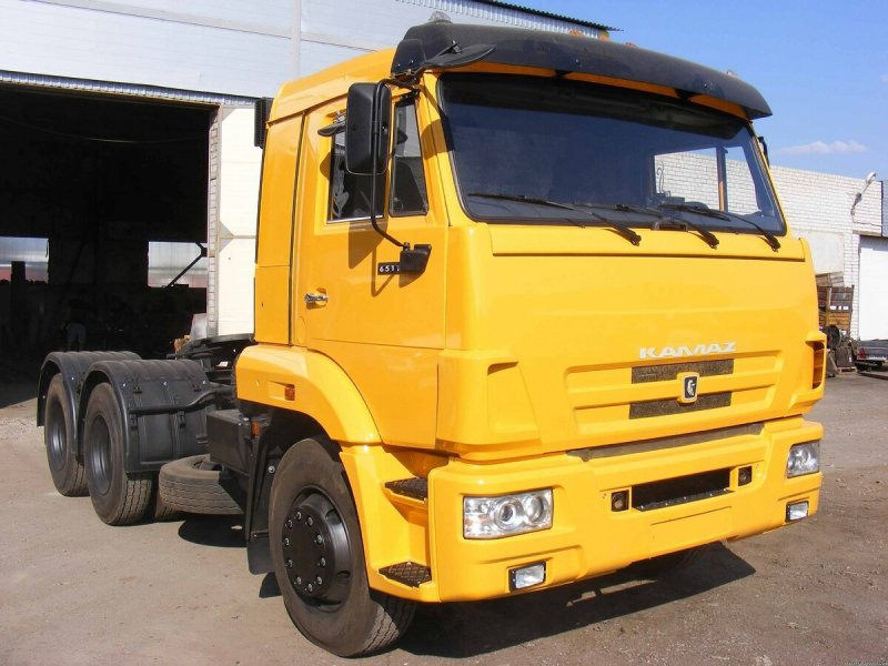 КАМАЗ 65116 тягач