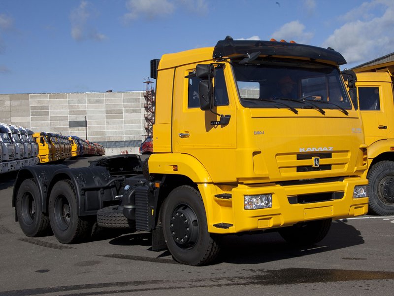 Седельный тягач КАМАЗ 65116-7010-48