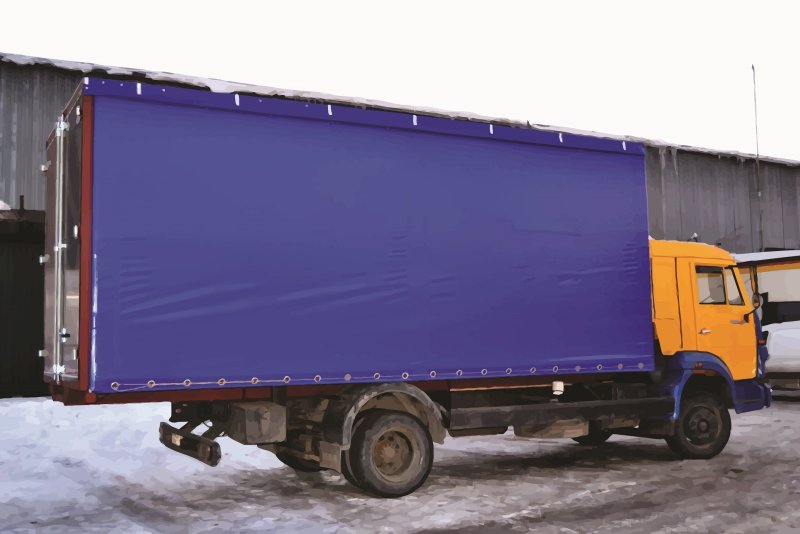 Грузовой автомобиль КАМАЗ С тентом