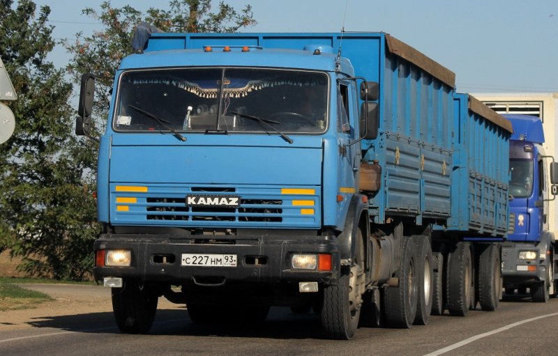 КАМАЗ 53215 синий зерновоз