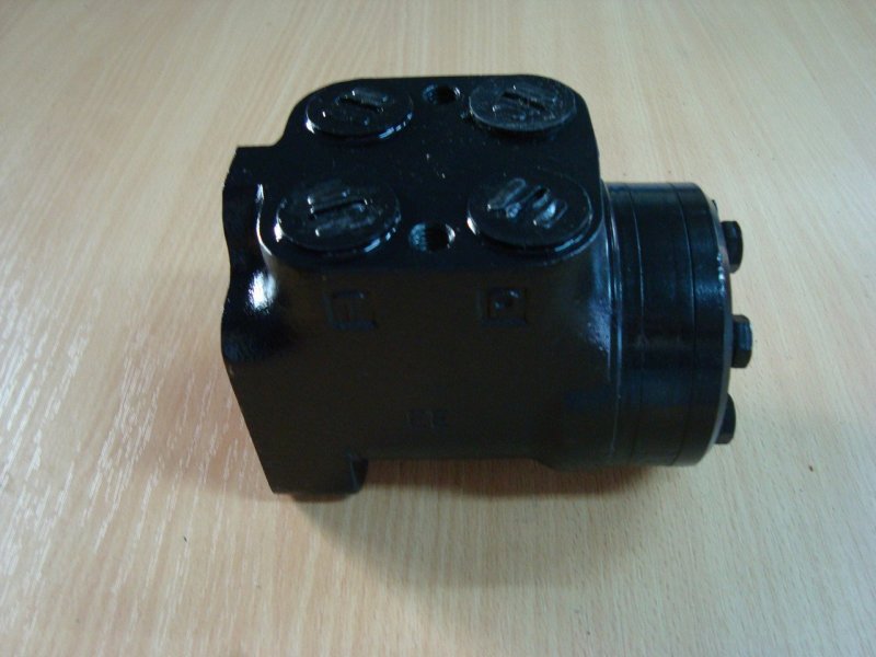 Насос-дозатор д100-14 20-02(МТЗ) (140 атм)