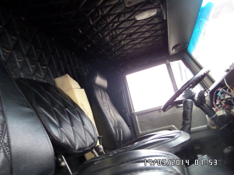 КАМАЗ 65115 зерновоз салон кабины