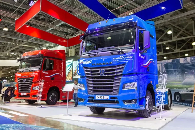 Тягач КАМАЗ-54901