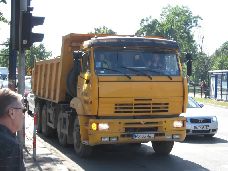 КАМАЗ 6540 самосвал