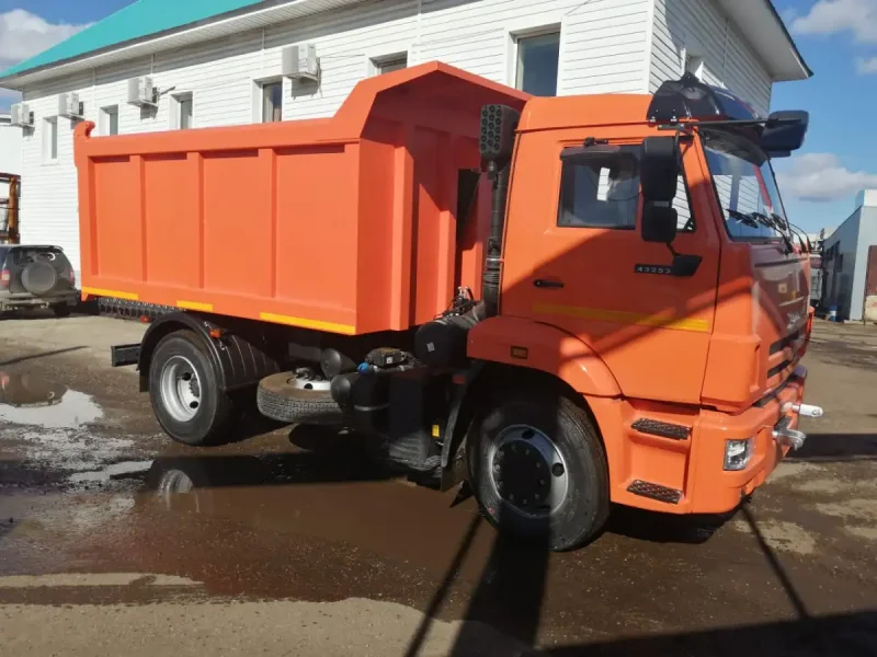 КАМАЗ 43253 самосвал