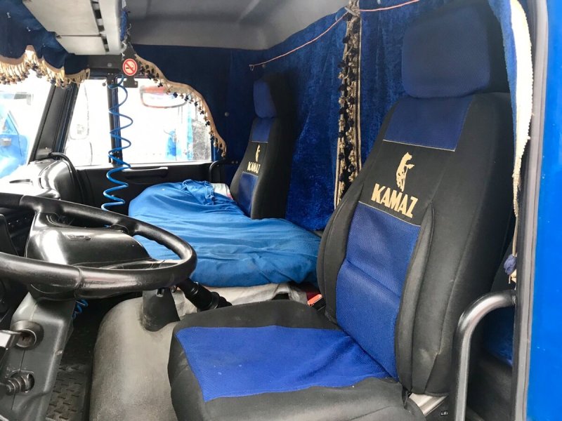 КАМАЗ 6520 кабина