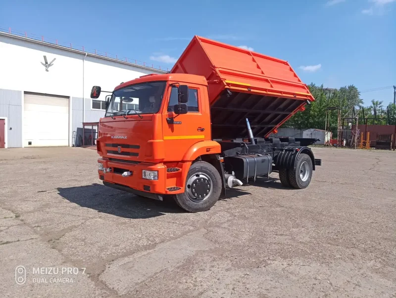 КАМАЗ 43253 самосвал с трехсторонней разгрузкой