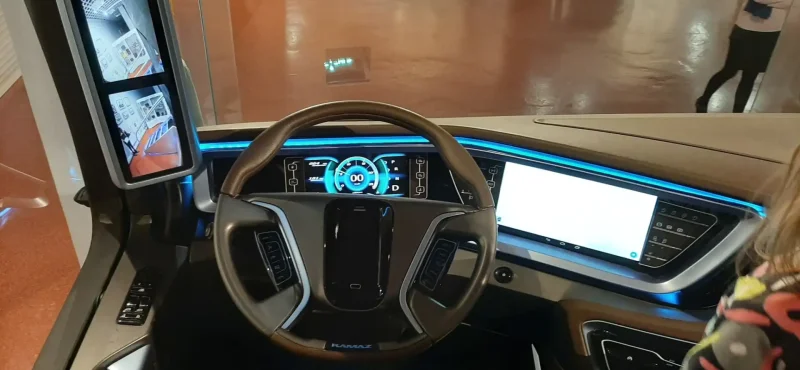 КАМАЗ 54901 салон