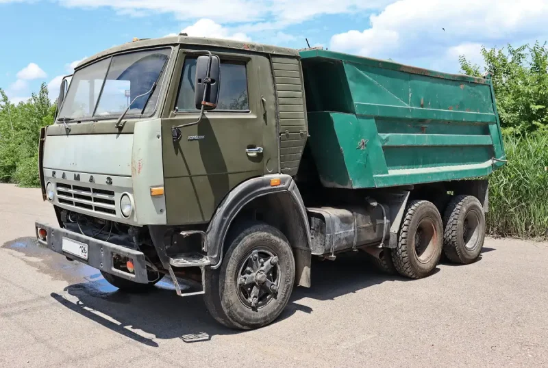 Грузовик КАМАЗ 55111