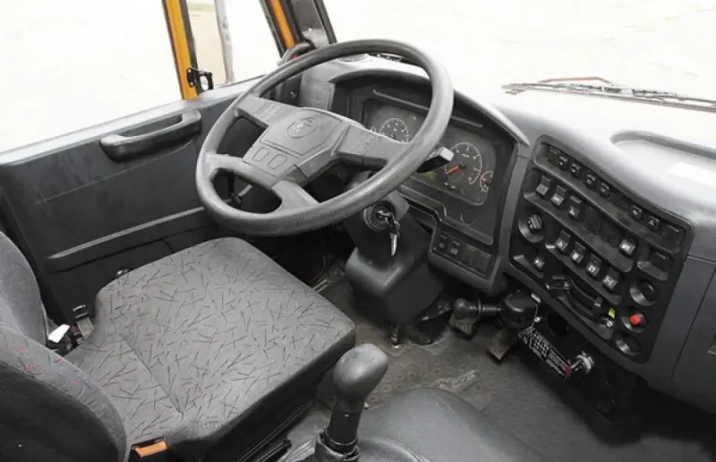 КАМАЗ 6520 салон