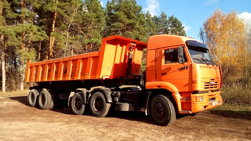 КАМАЗ 6460