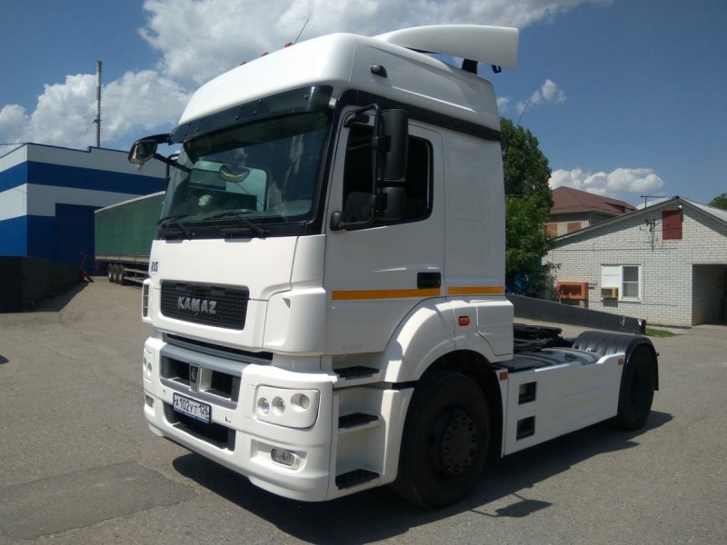 Ксенон на КАМАЗ 5490
