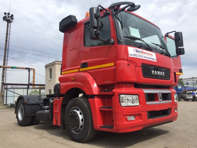 Седельный тягач КАМАЗ 5490