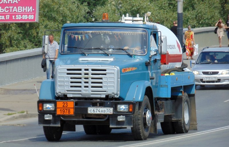 ЗИЛ 133 арбузтранс с прицепом
