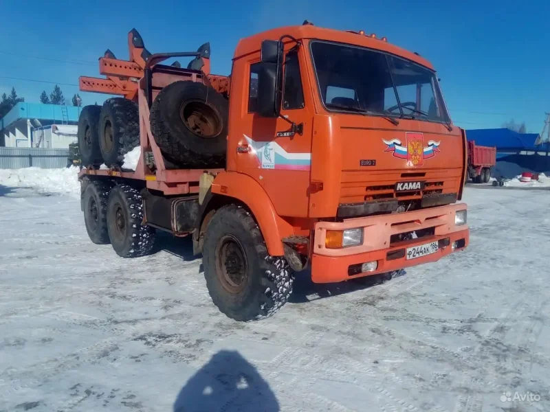 Трубоплетевоз КАМАЗ 43118