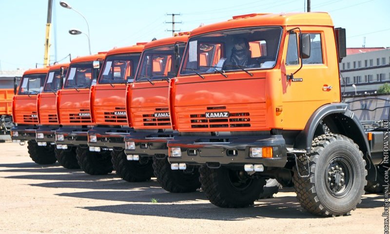 КАМАЗ 63205