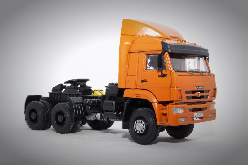 КАМАЗ 65225-43