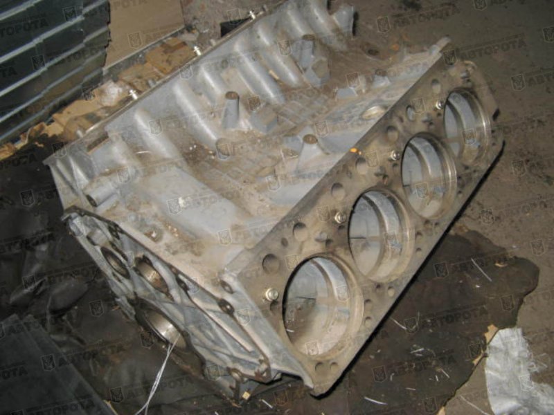 Блок цилиндров двигателя КАМАЗ-740