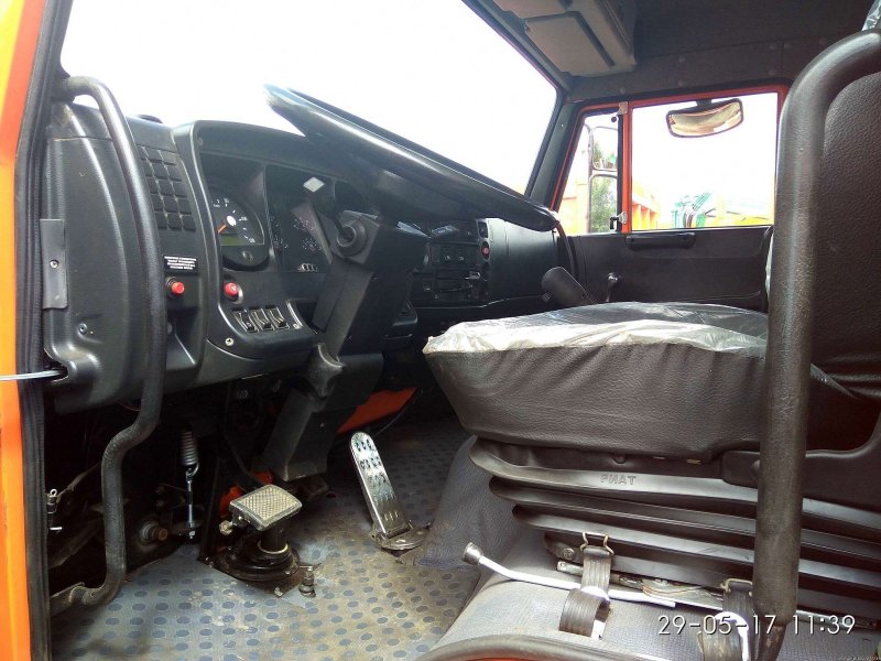 КАМАЗ 65115 самосвал кабина